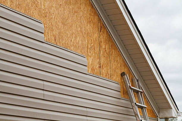 Professional Emergency Siding Repair technician working in Lawrenceville, NJ
